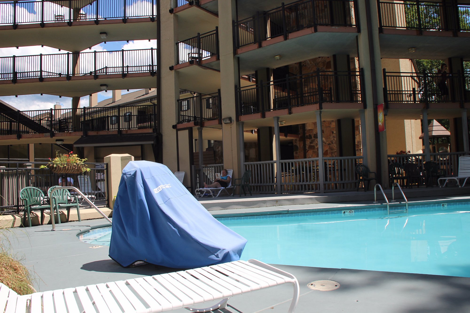 resort-images