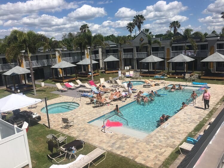 resort-images